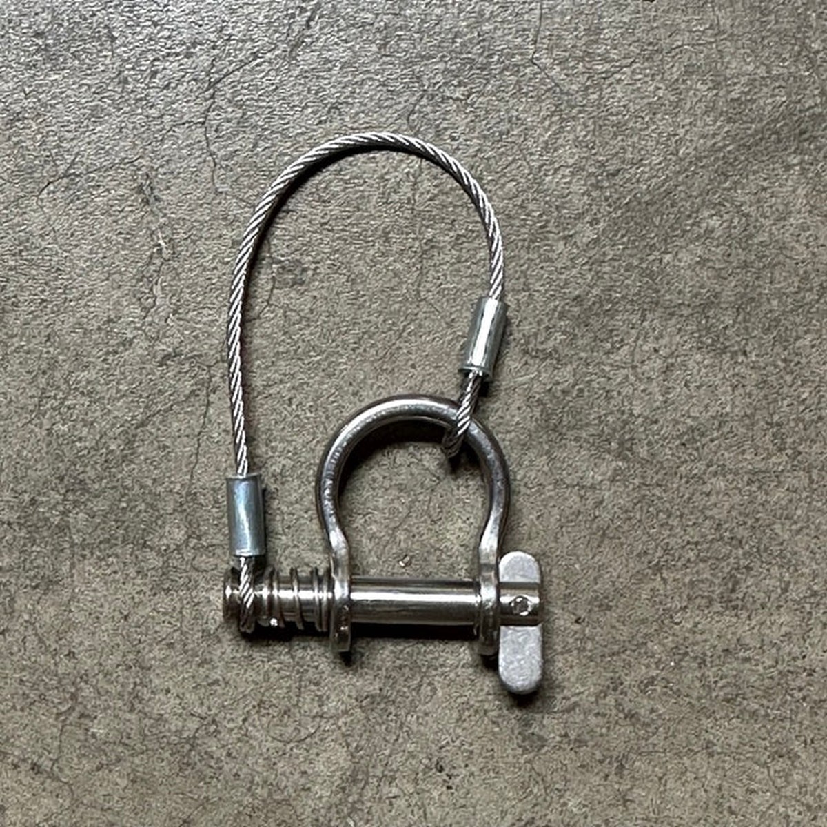 1/4" QUICK RELEASE BOW SHACKLE
