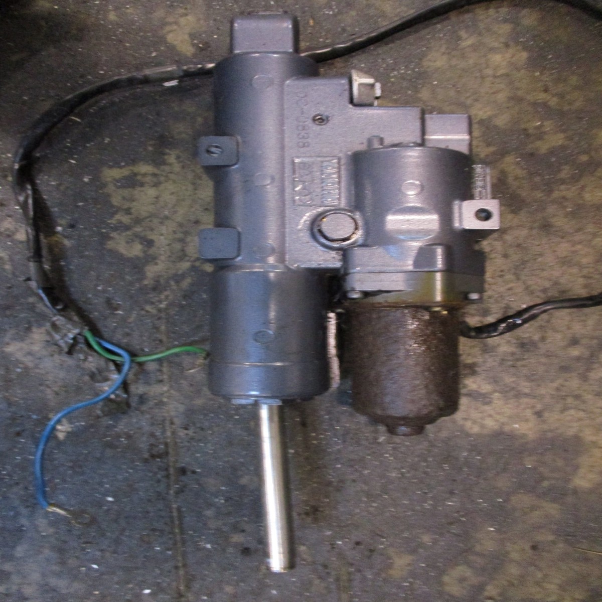 Yamaha 70HP 4-Stroke Outboard Tilt Trim Unit (6CJ-00)